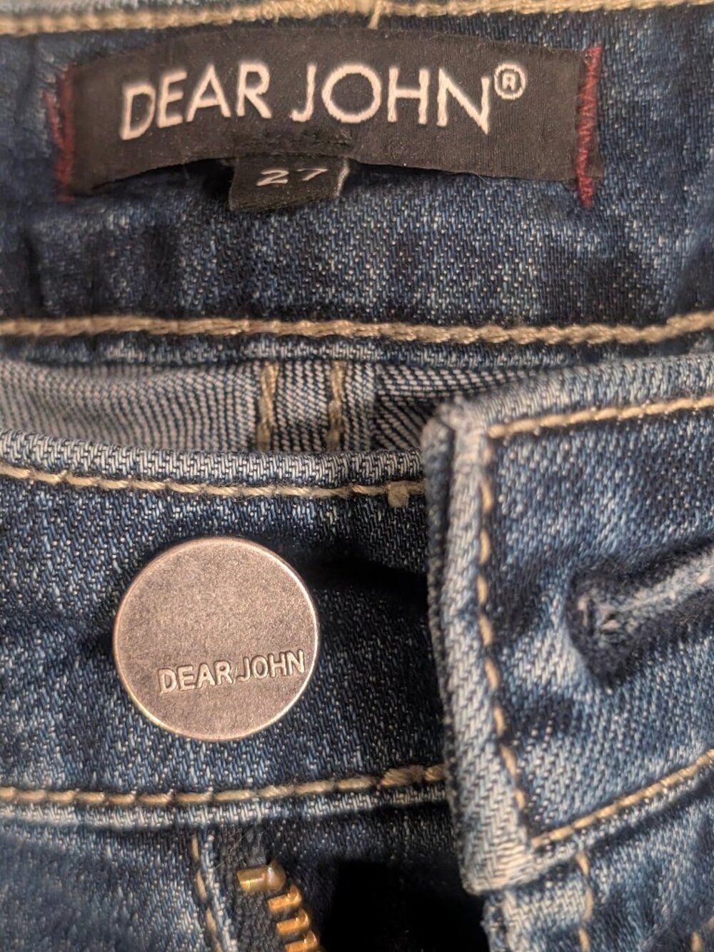 Dear John Distressed Denim Shorts Cuffed Hem Dark Wash Mid Rise Womens Sz 27
